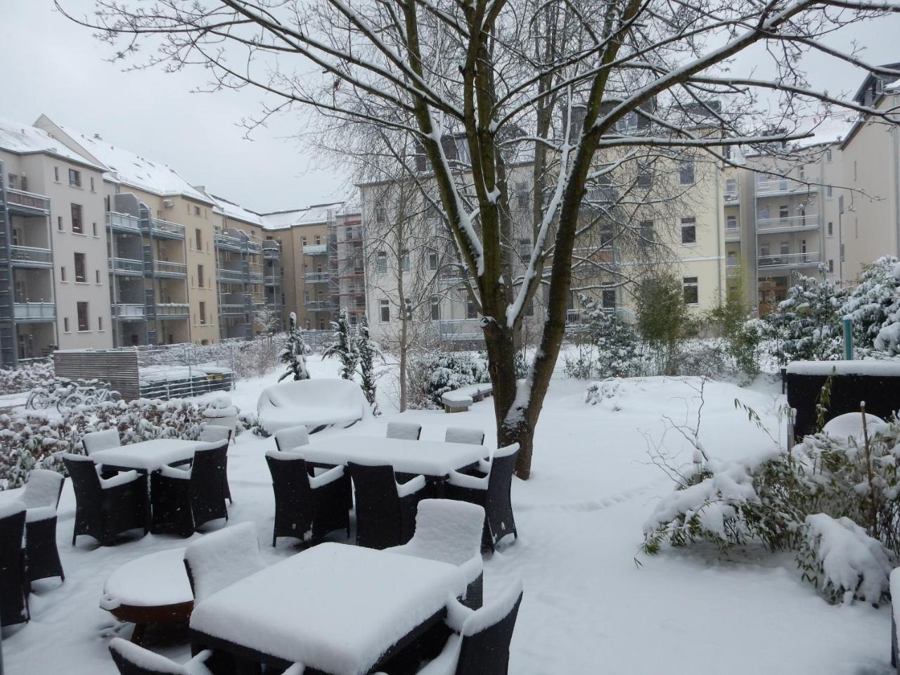 Auenwald Hotel Und Apartmenthaus Leipzig Exterior photo